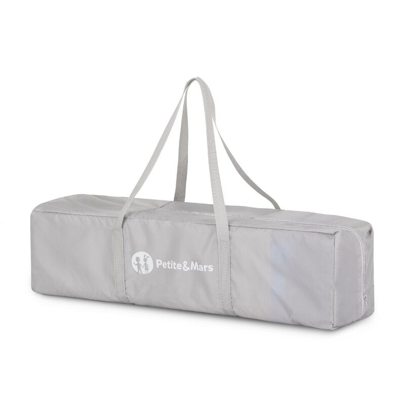 Patut pliant, Petite&Mars, Koot, 120 x 60 cm, Cu roti, Functie de tarc, Pliere compacta, Include geanta de transport, Intrare laterala cu fermoar, Pereti din plasa, Pana la 15 kg, 0-30 luni, Gri