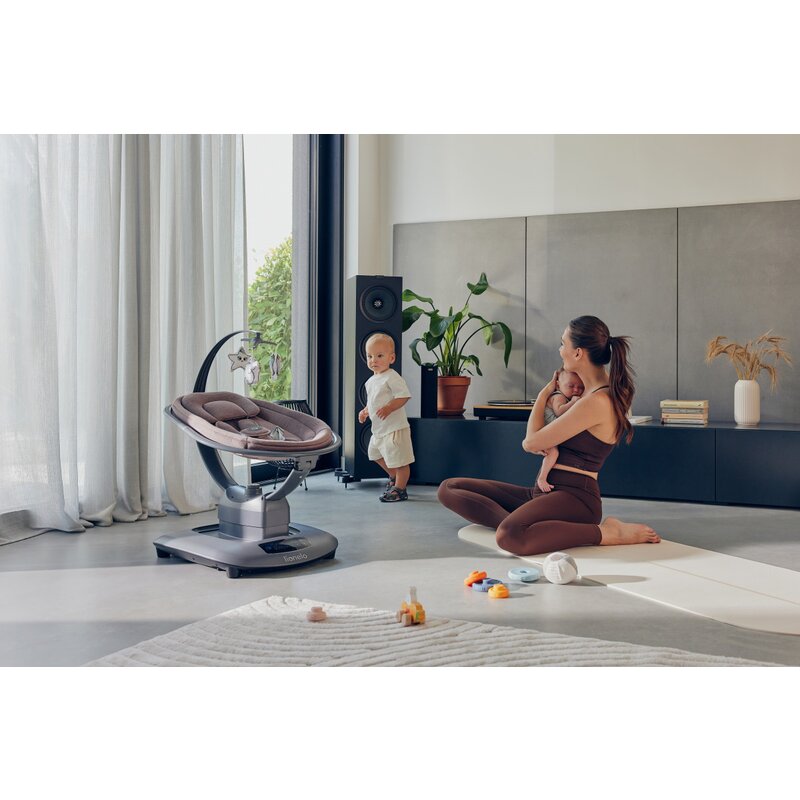 Balansoar si sezlong, Lionelo, Blossom, 5 melodii, 5 moduri de balansare, Cu jucarii, Husa respirabila, 60% bambus, Cu telecomanda, Reglare pozitie scaun pentru somn, Pana la 9 kg, Mov