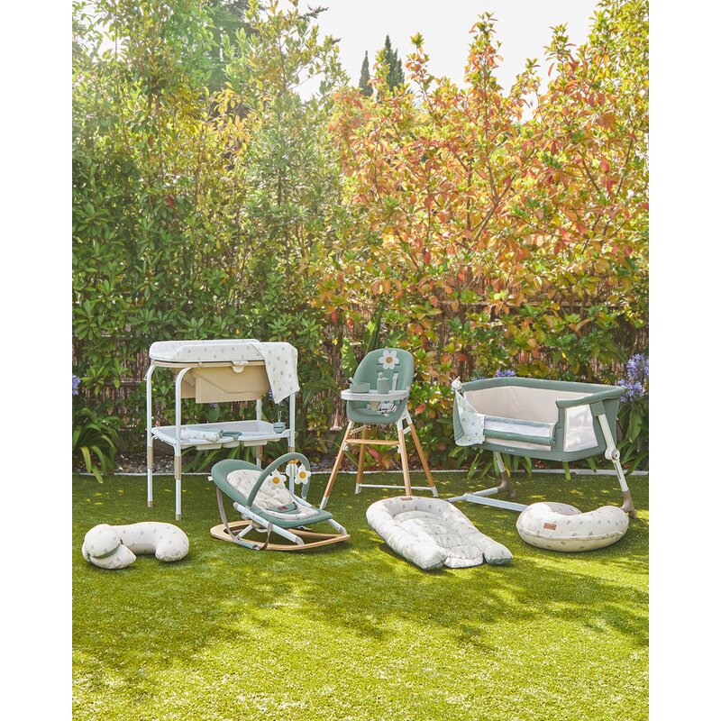 Cadita de baie cu suport, Jane, Flip, Cu 2 pozitii anatomice, Cu masuta de infasat, Cu tavita si compartimente pentru accesorii, Conform cu standardele europene EN 17072:2018EN 12221:2008+A1:2013, Sage