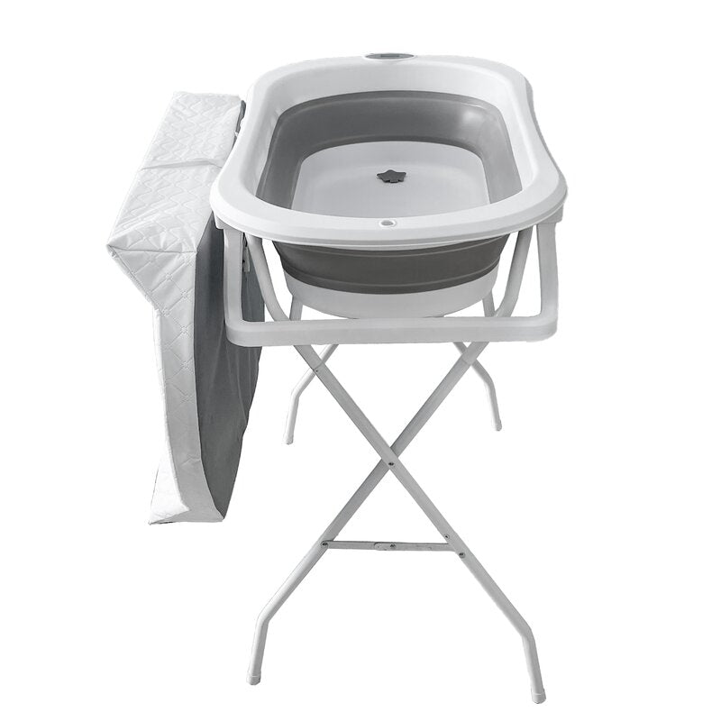 Cadita de baie pliabila, Qmini, Foldy Pro Care, Cu suport metalic si masuta de infasat, Cu termometru electronic, Cu dop si furtun pentru scurgere, Antiderapanta, 80×49 cm, Alb/Gri