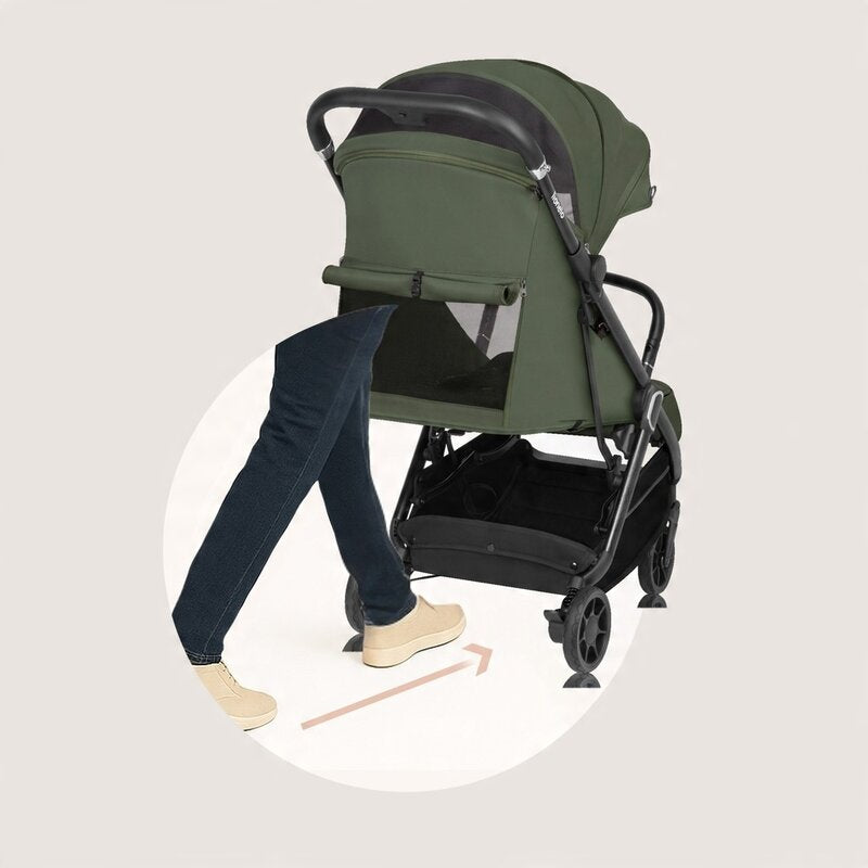 Carucior sport, Lionelo, Bess, Sustine 22 kg, 6 luni+, Capotina impermeabila si protectie SPF 50+, Include suport sticla, Pliere cu o singura mana, Maner pentru transport, Verde