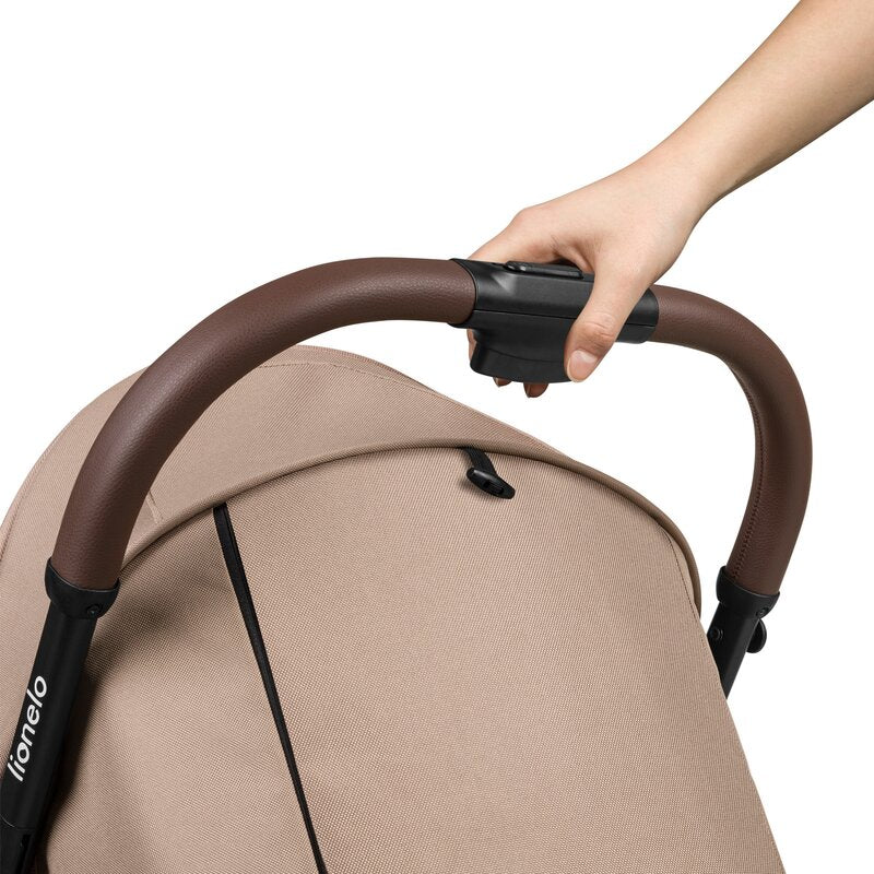 Carucior sport, Lionelo, Ingrid, Capotina impermeabila cu filtru UPF50+, Pana la 22 Kg, Spatar reglabil in 3 pozitii, Include suport pahar si plasa de tantari, Sistem pentru pliere automata, 6 luni+, Bej