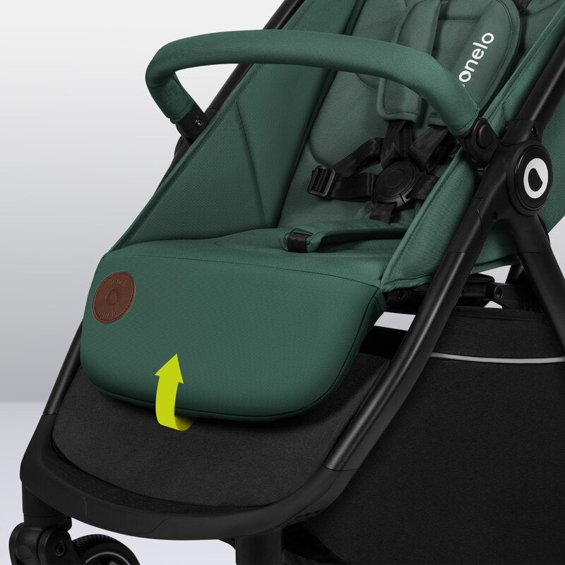 Carucior sport, Lionelo, Ingrid, Capotina impermeabila cu filtru UPF50+, Pana la 22 Kg, Spatar reglabil in 3 pozitii, Include suport pahar si plasa de tantari, Sistem pentru pliere automata, 6 luni+, Verde