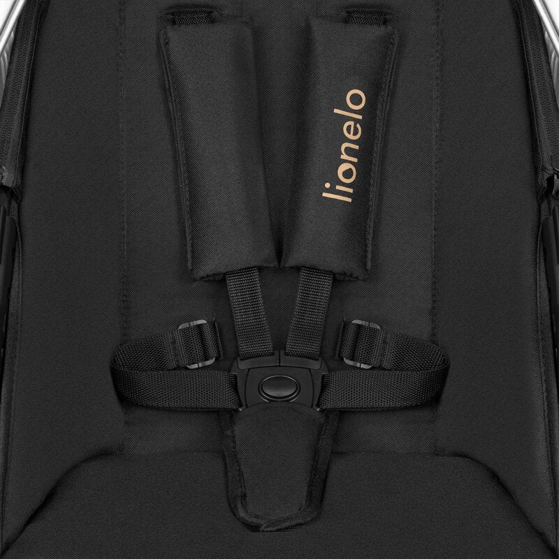 Carucior 3 in 1, Lionelo, Amber, Cadru aluminiu, Cu landou intarit si salteluta moale, Cu scoica auto testata ADAC, Reversibil, Cu accesorii, Geanta parinti, Pana la 22 kg, EN1888-1 EN1888-2 EN1466 ECE R129, Negru onyx