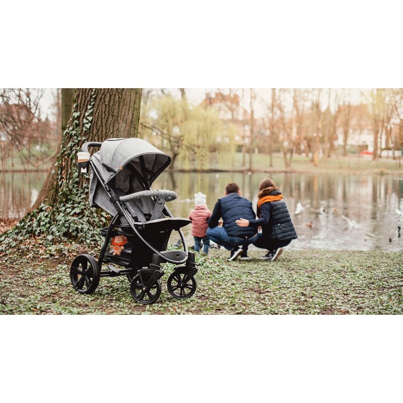 Carucior sport, Lionelo, Annet Plus, De la nastere, Cu accesorii si capotina XXL reglabila, 0 - 22 Kg, Conform cu standardele europene de securitate EN1888-1 si EN1888-2, Negru