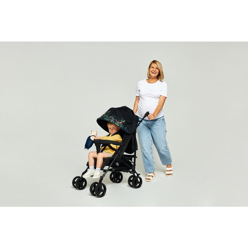 Carucior sport compact, Lionelo, Irma, Spatar ajustabil in 4 pozitii, Suport picioare reglabil, Manere rotative, Pliere tip umbrela, 6- 36 luni, Pana la 15 kg, Conform cu EN1888-1:2018, Roz