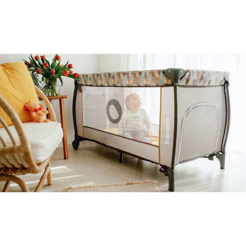 Patut pliant, Lionelo, Sven Plus, 120x60 cm, Cu doua nivele, Cu arcada jucarii, masuta de infasat, vibratii, melodii, conform cu standardele europeane de securitate EN716 si EN12221, Turcoaz/Gri