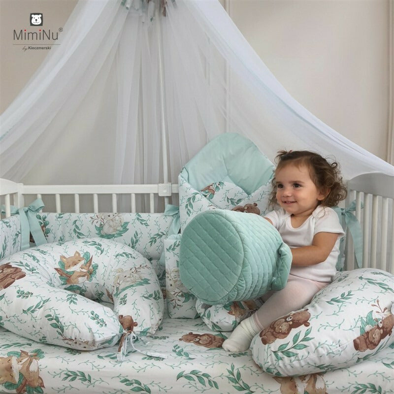 Perna clasica de dormit, MimiNu, Cu volanas, Cu husa detasabila cu fermoar, Din bumbac certificat Oeko Tex Standard 100, Pentru patut, carucior, balansoar, 30x40 cm, Lulu Natural