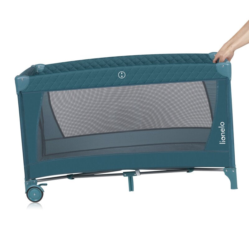 Patut pliant, Lionelo, Flower, Cu doua nivele, Cu arcada, Geanta transport, Masuta de infasat, Bara cu jucarii, Fereastra laterala, 120x60 cm, Conform cu standardele europeane de securitate EN 716 si EN12221, Verde