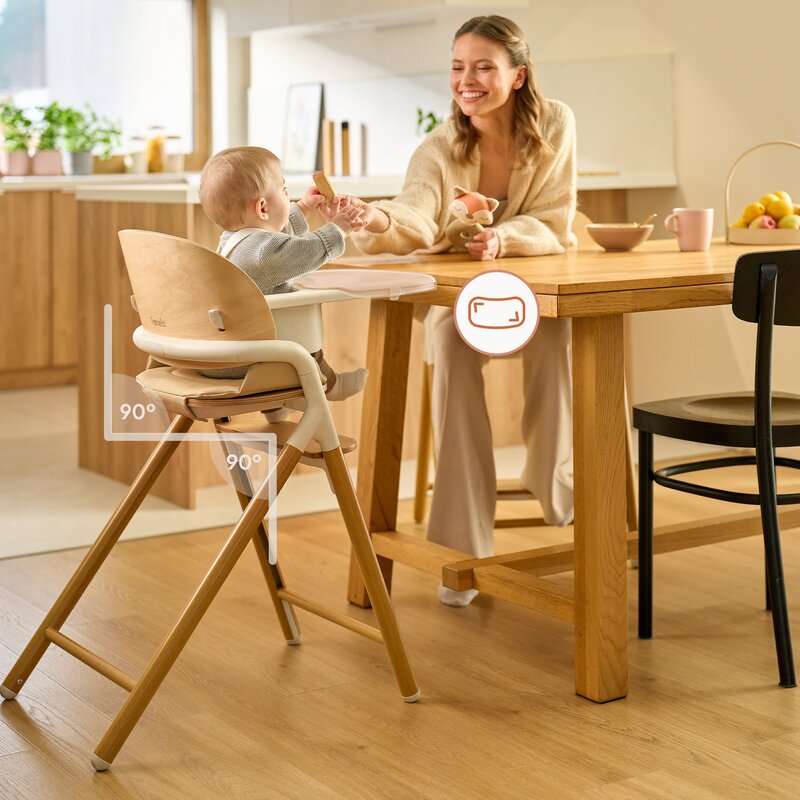 Scaun de masa multifunctional Celia, Lionelo, Din lemn de fag, 6 luni- adult, Reglabil pe inaltime, Spatar lat, Sezut ergonomic, Tavita silicon, Suport de picioare reglabil, Greutate maxima 90 Kg, Alb/Natural
