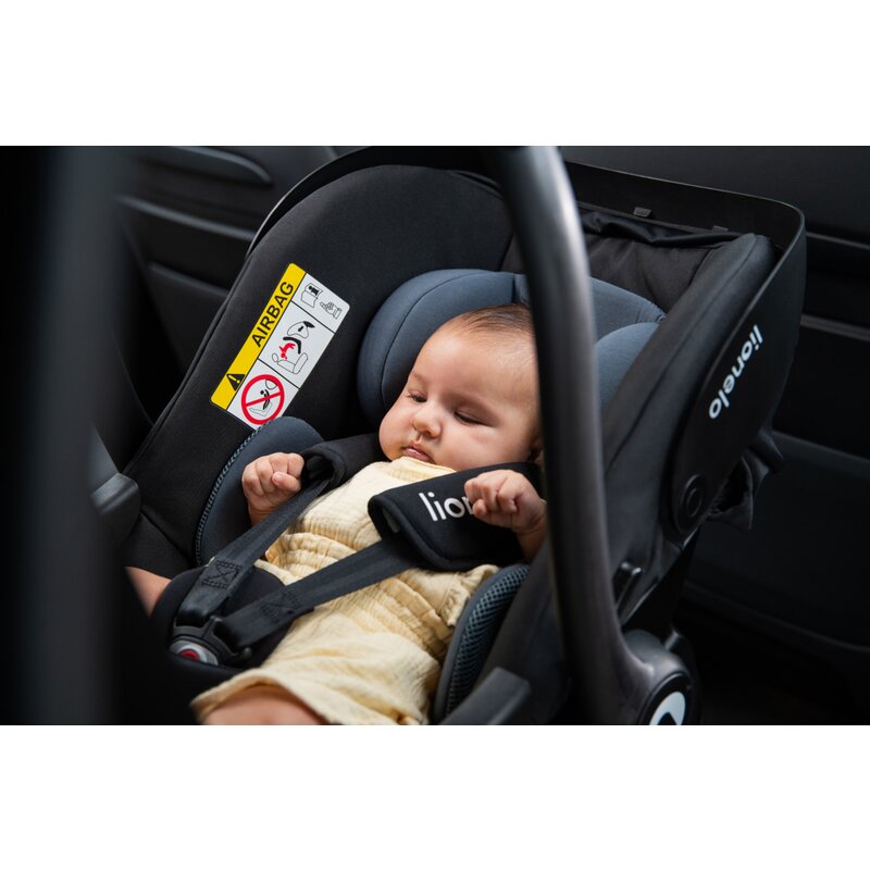 Scoica auto, Lionelo, i-Size Astrid, 0-13 Kg, 40-87 cm, Cu maner si capotina reglabile, Cu protectie laterala avansata, Salteluta confortabila, Testat ADAC, Conform cu standardul european de securitate R129, Verde