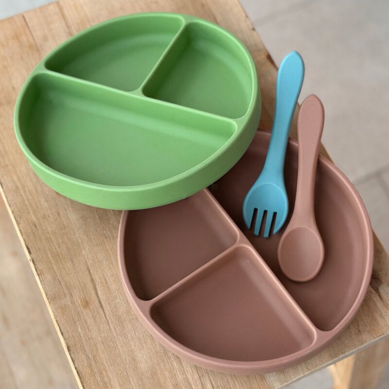 Set tacamuri, Petite&Mars, Take&Match, Din silicon, Forma ergonomica, Delicate cu gingiile, Adecvate pentru masina de spalat vase, Fara BPA, 6 luni+, Sweet Pea, Verde