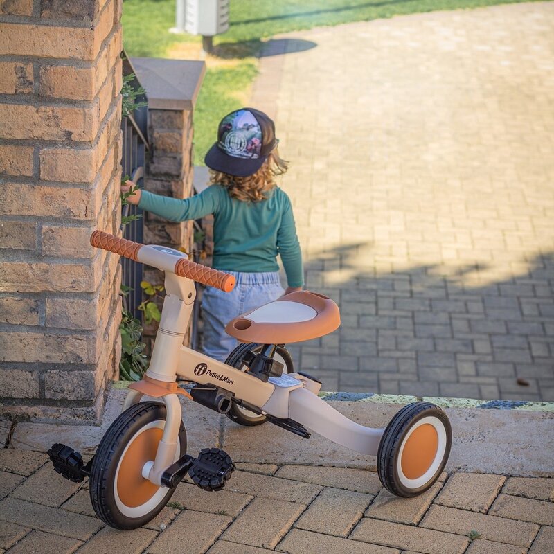 Tricicleta, Petite&Mars, Turbo, Editie limitata, 5 in 1, Multifunctionala, Vehicul de impins, Bicicleta cu/fara pedale, Cu maner de ghidaj, Detasabil, Roti din cauciuc, Pana la 25 kg, 1.5-5 ani, Dino Park